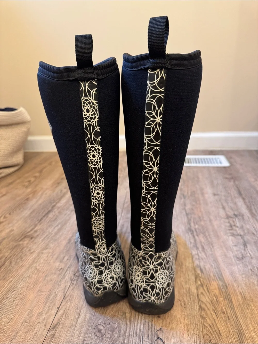 Muck Boot Company Women's Black & White Patterned Tall Waterproof Boots