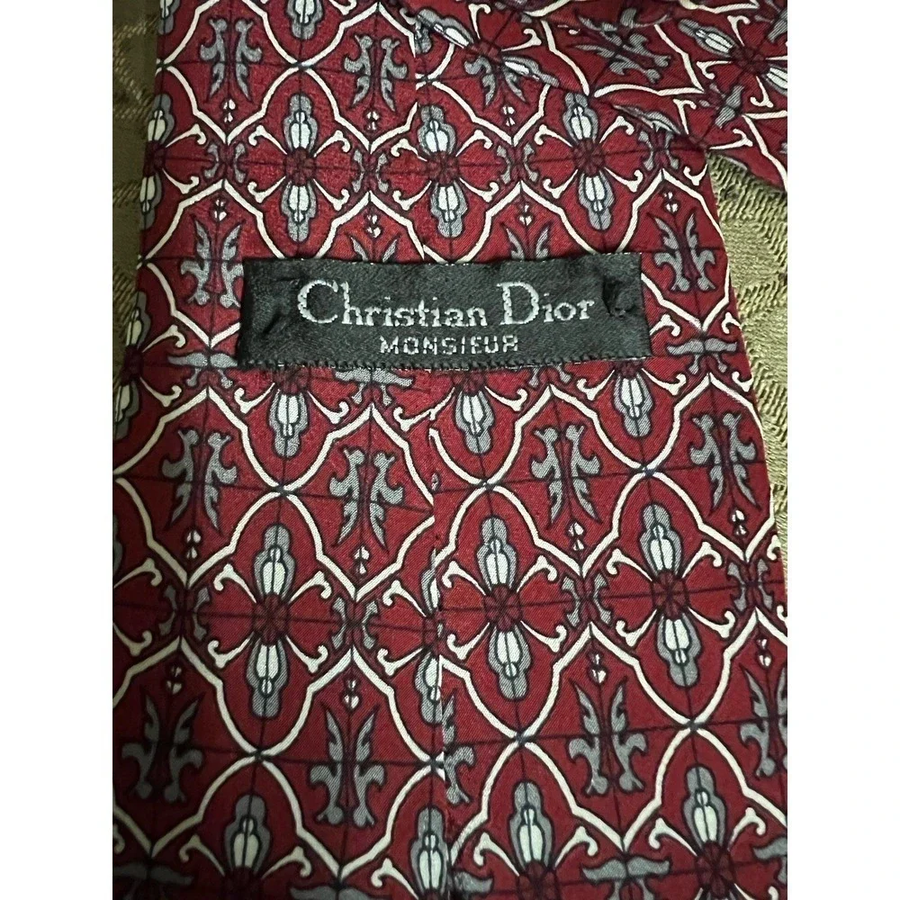 Dior christian red