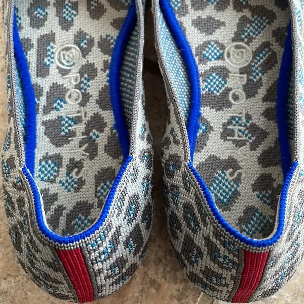 Rothys very good