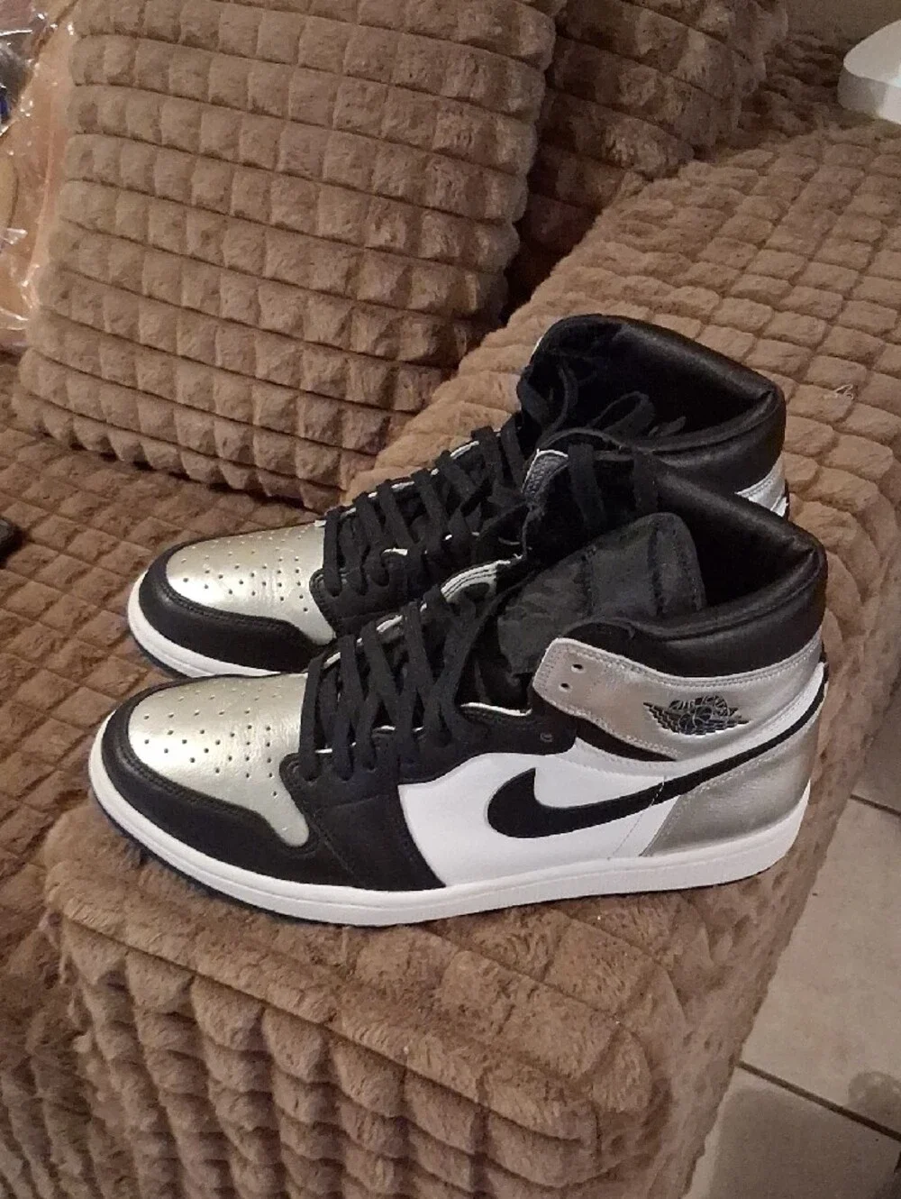 Jordan classic mid