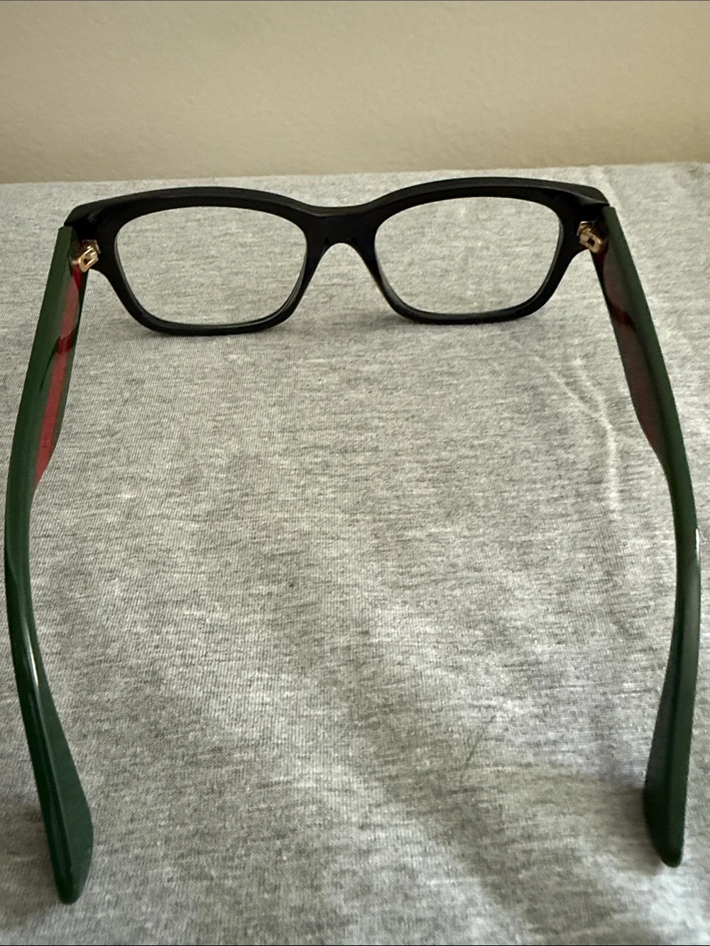 Authentic Gucci Black Eyewear with Green and Red Temple Stripes   NWOT