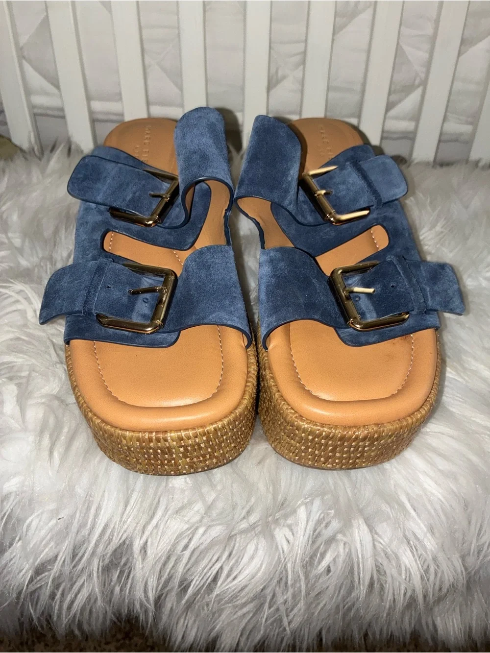 Like New Marc Fisher Navy Suede Wedge Slide Sandals with Buckles Sz 8.5 M
