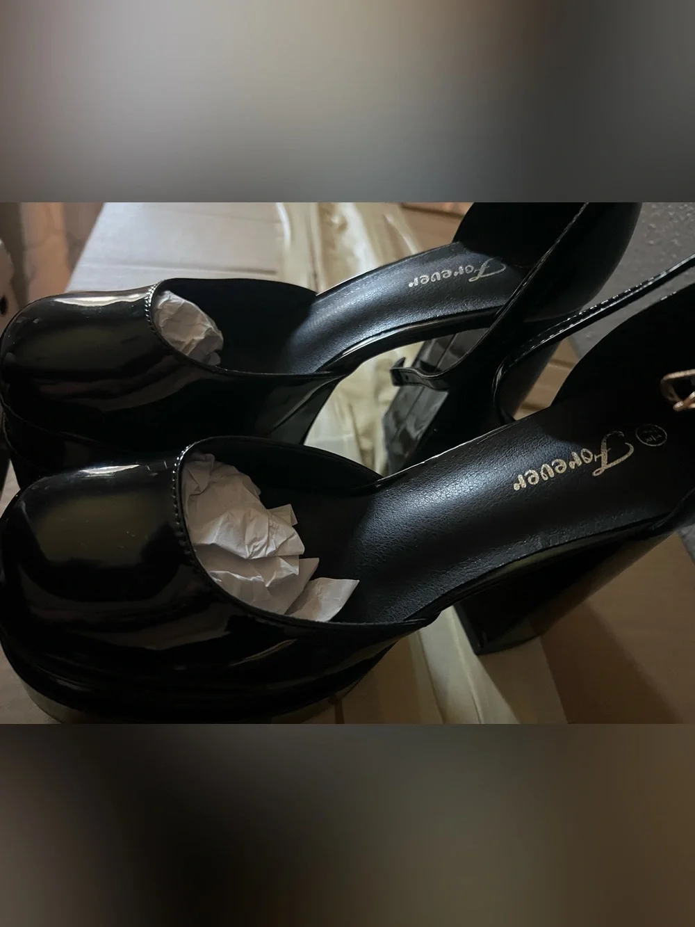 N/A heels secure