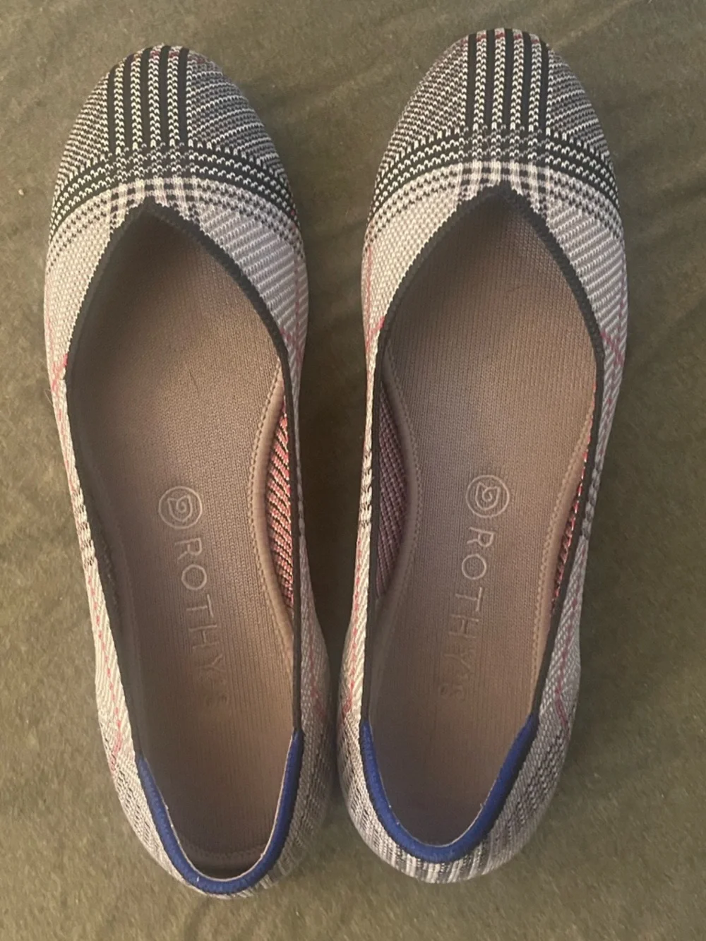 Rothys lightweight knit
