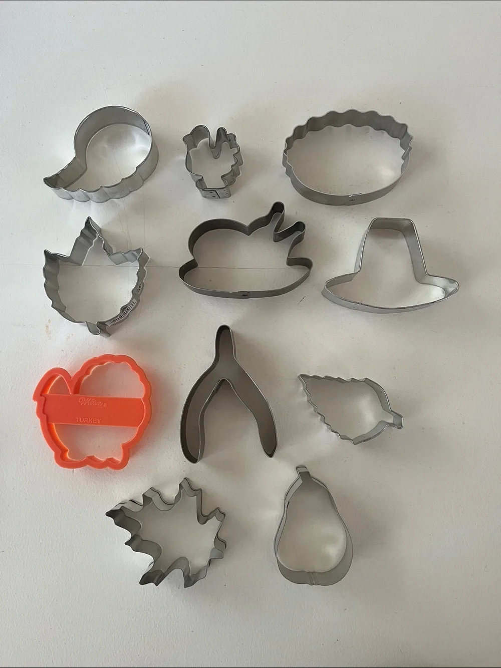 Thanksgiving-Themed Cookie Cutters, Set of 11
