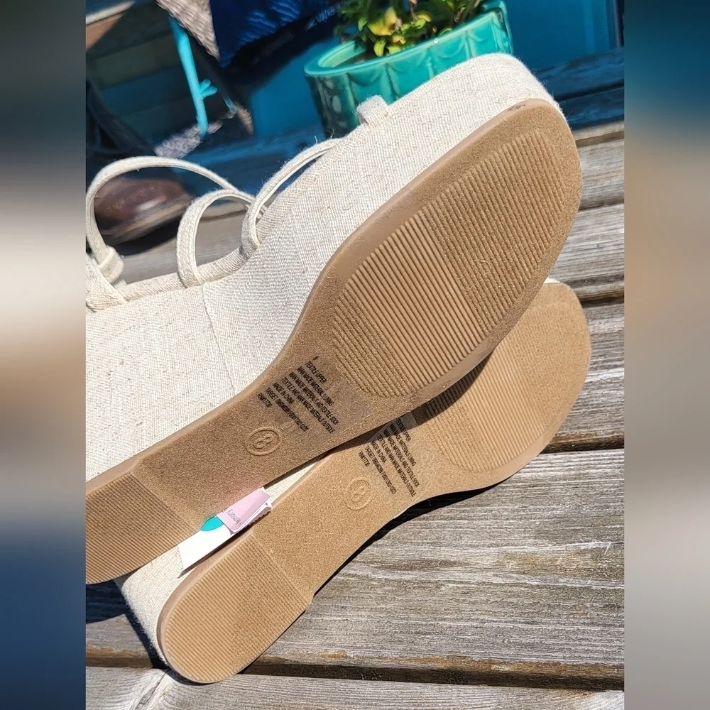 Wild Fable Natural Off White Platform Strappy Wedge Heel