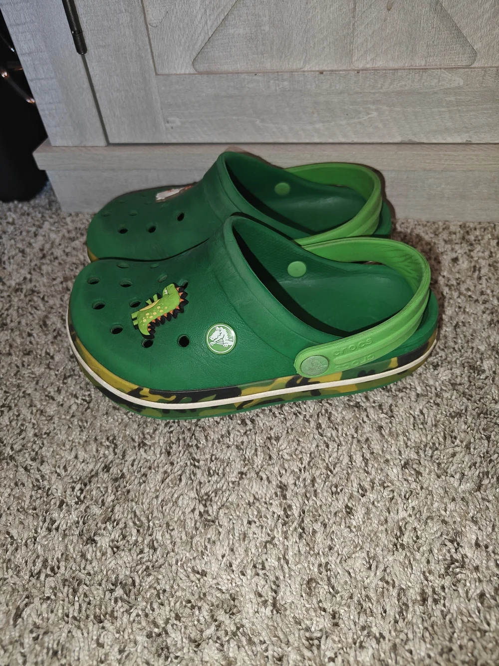 Crocs Green Camo Clogs Classic Size 1 Youth