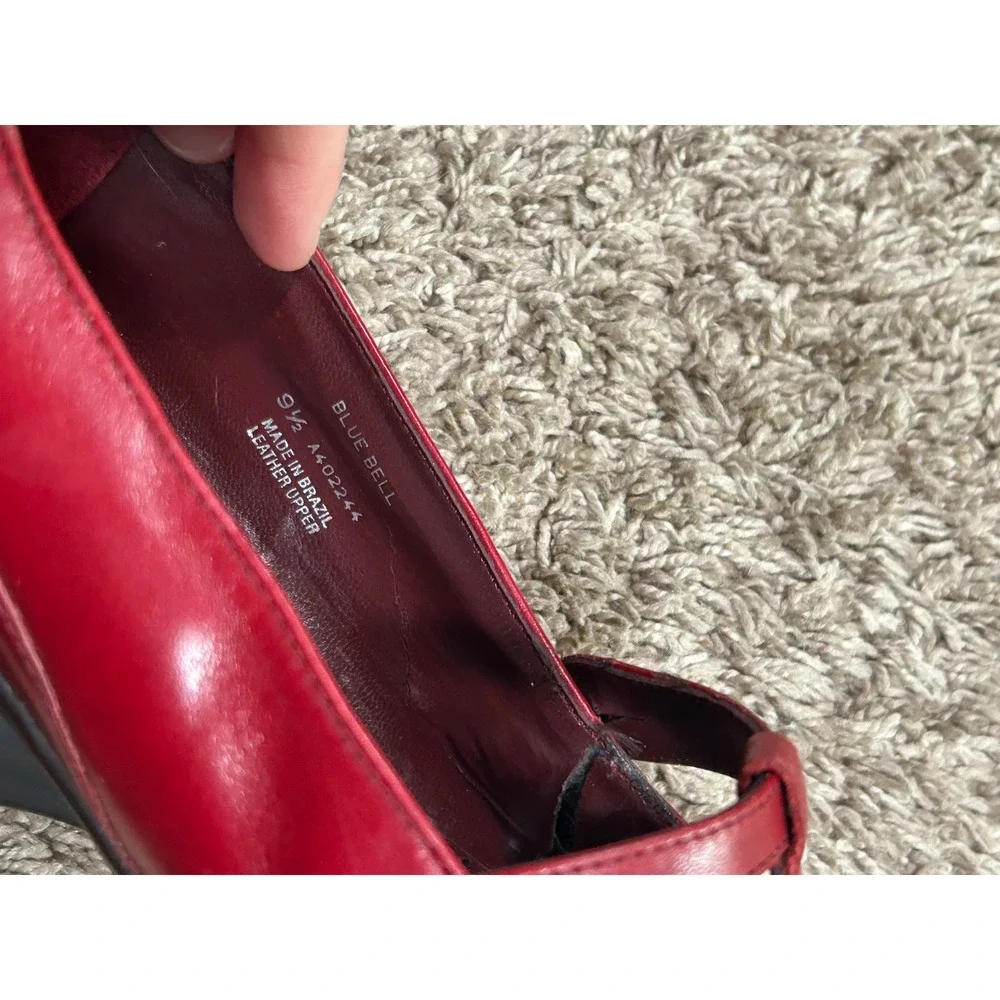 Kenneth Cole Reaction there some
