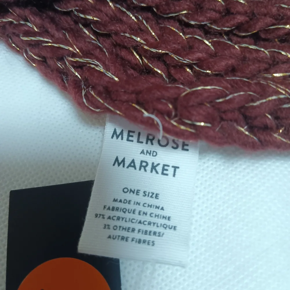 Melrose and Market chic burgundy