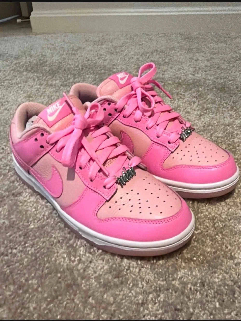 Nike Kids Pink Two-Tone Low-Top Sneakers