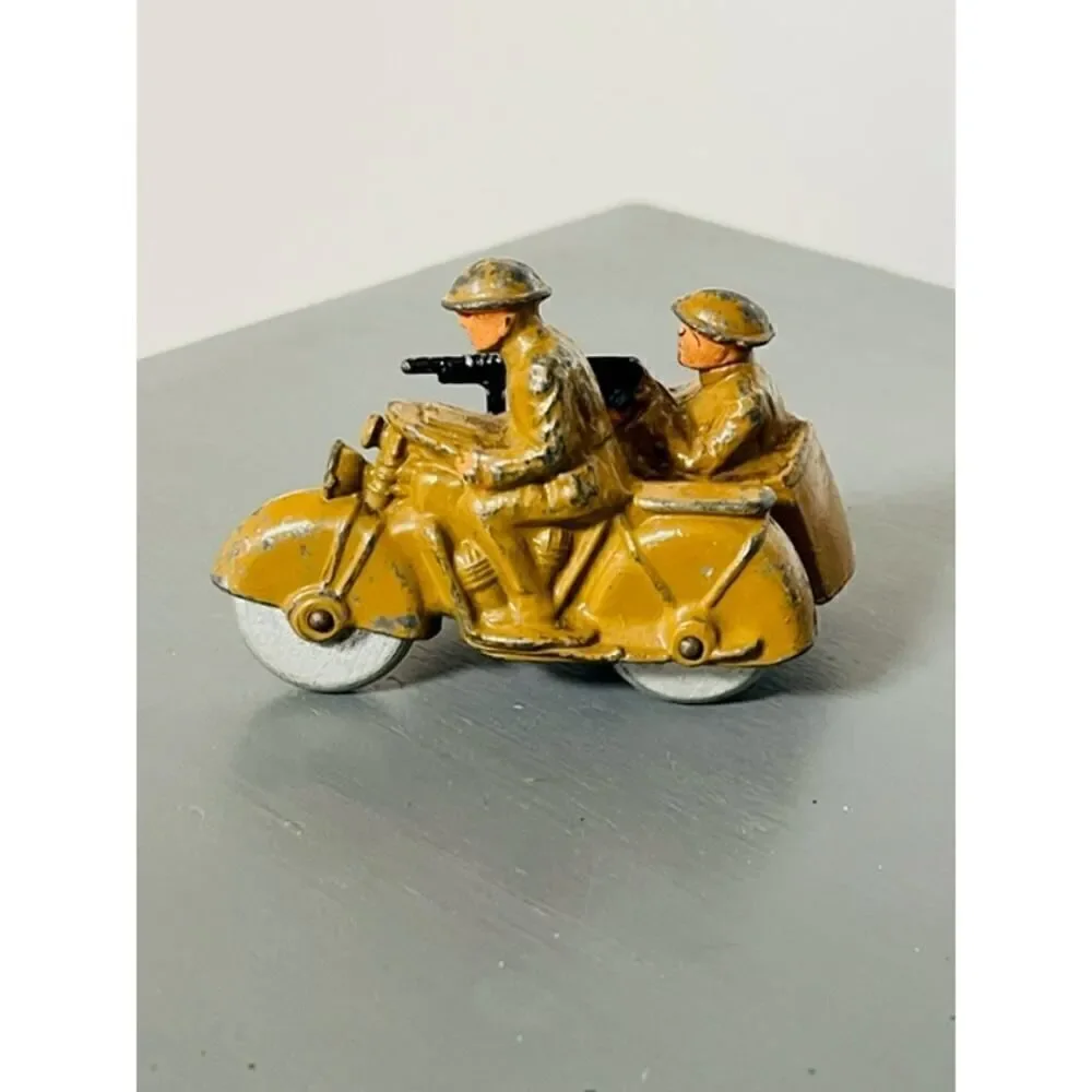 Barclay Manoil gun motorcycle barclay