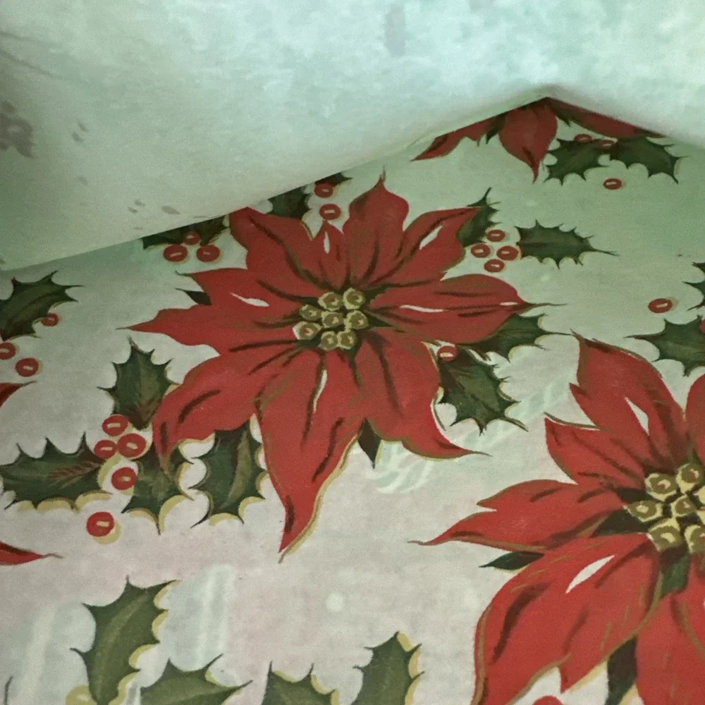Beautiful Vintage Wrapping Paper 20x30 Sheets Only 12 Sheets 1960 Christmas