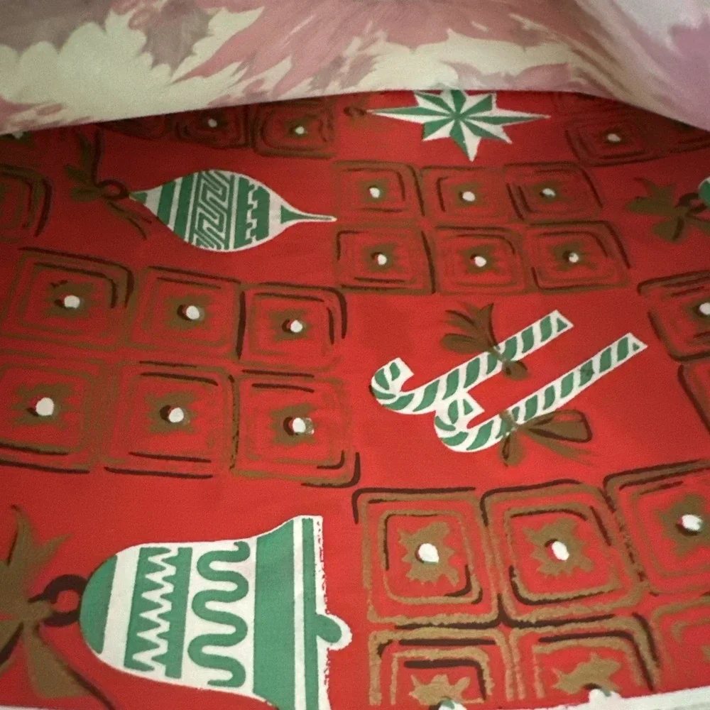 Beautiful Vintage Wrapping Paper 20x30 Sheets Only 12 Sheets 1960 Christmas