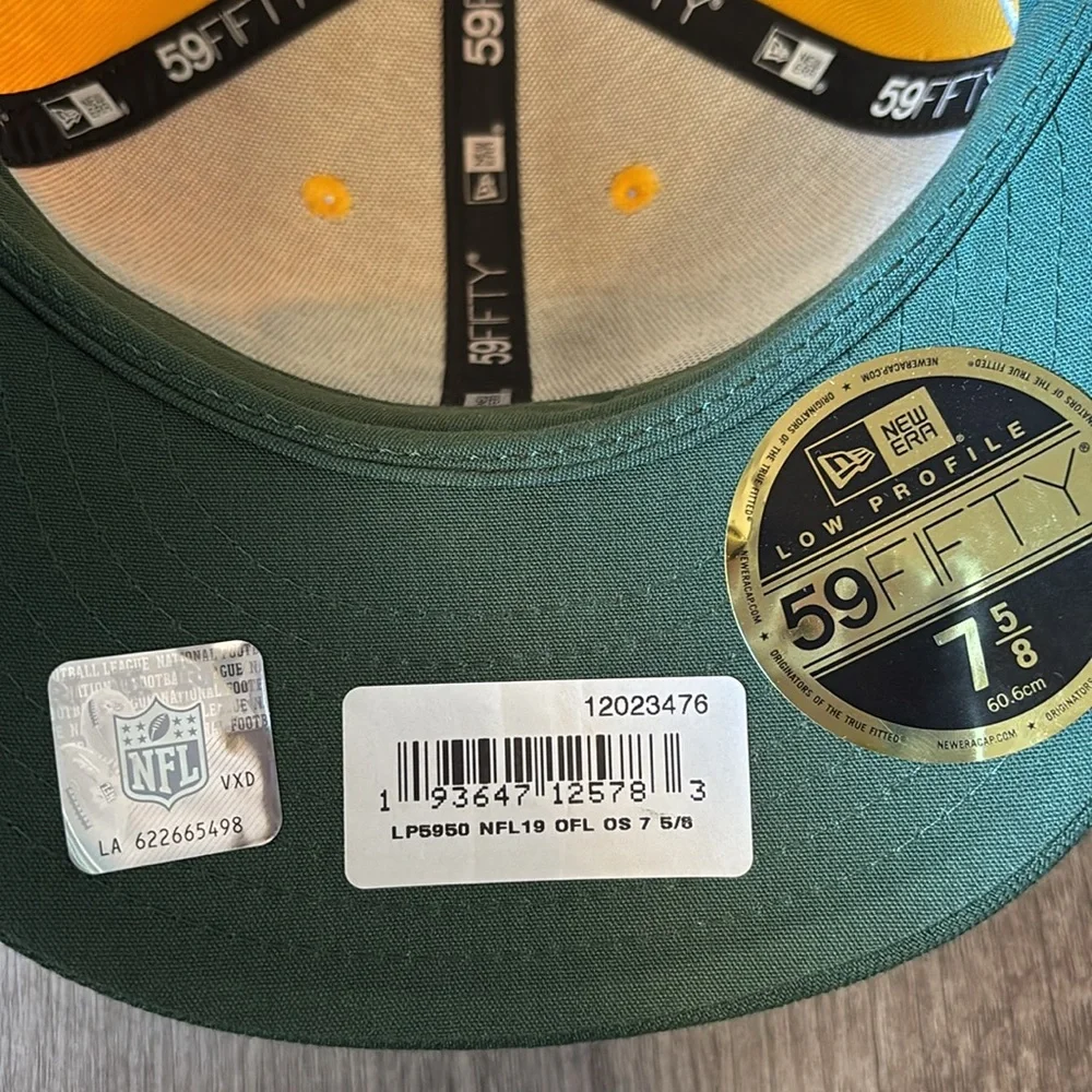 New Era stylish cap