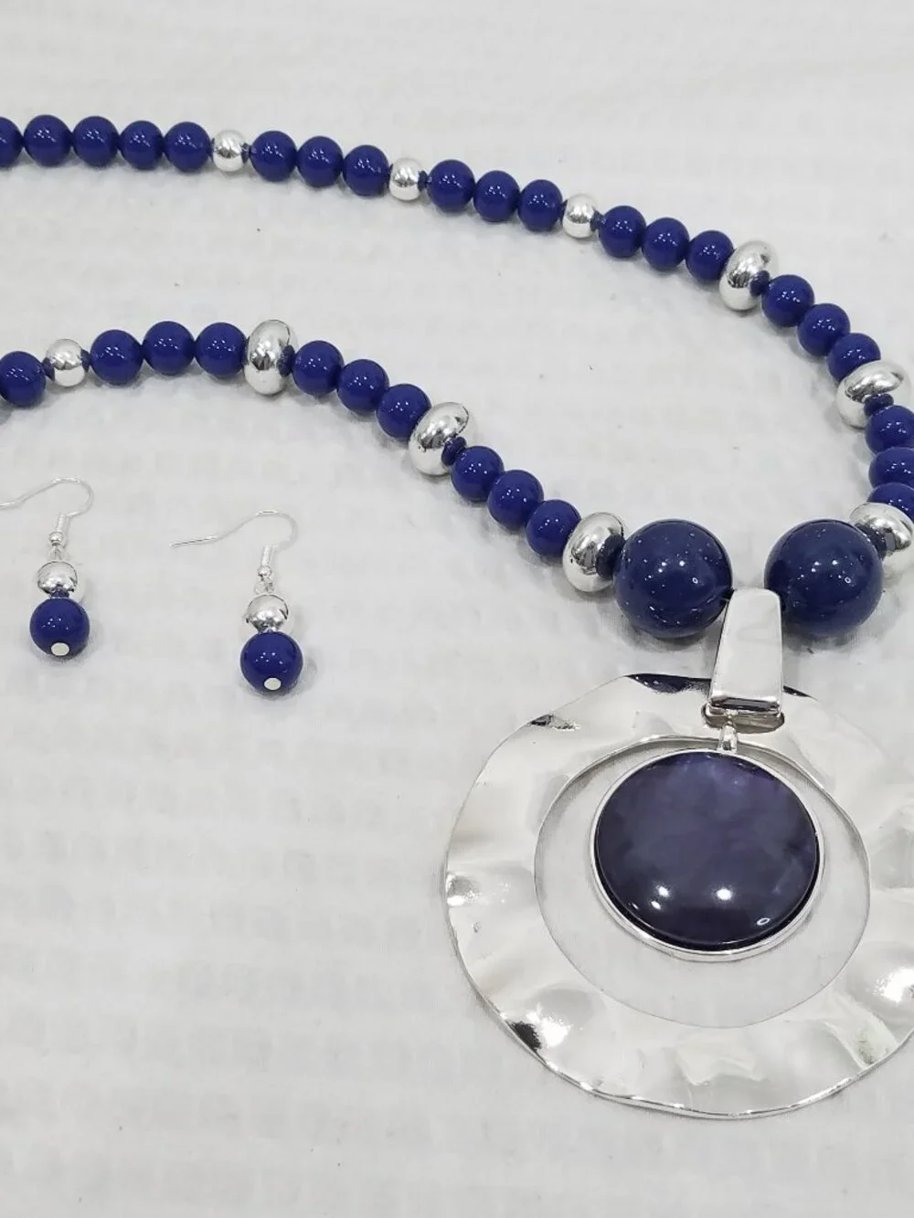 Cobalt Blue Ceramic Bead & Hammered Silver Tone Pendant Necklace & Earring Set