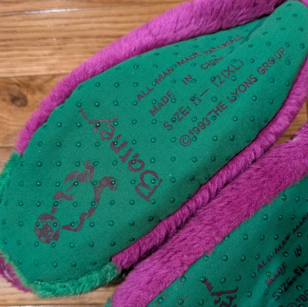 Barney The Dinosaur 1993 Purple and Green Plush Slippers  11-12 XL