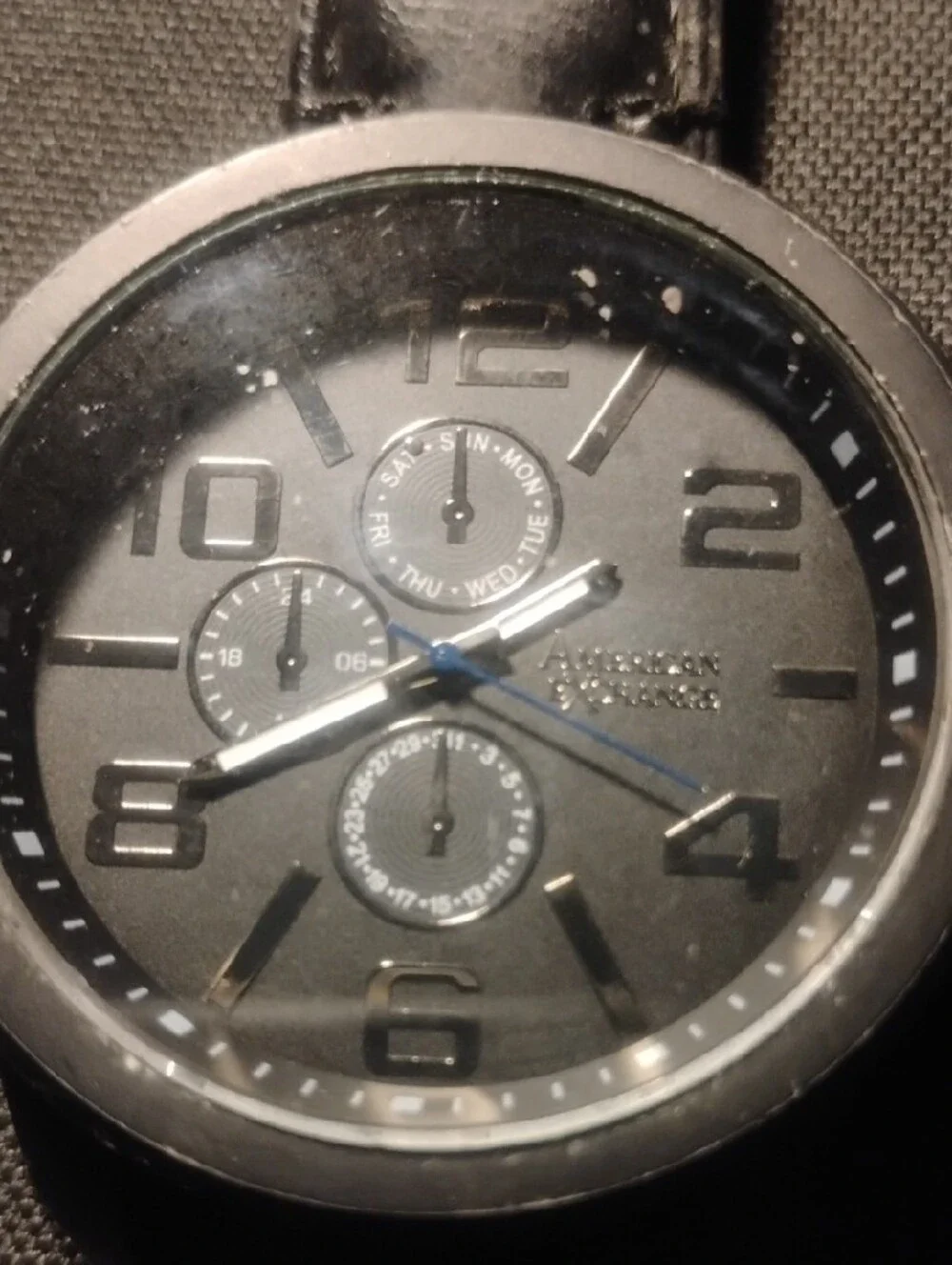 American Exchange sleek black
