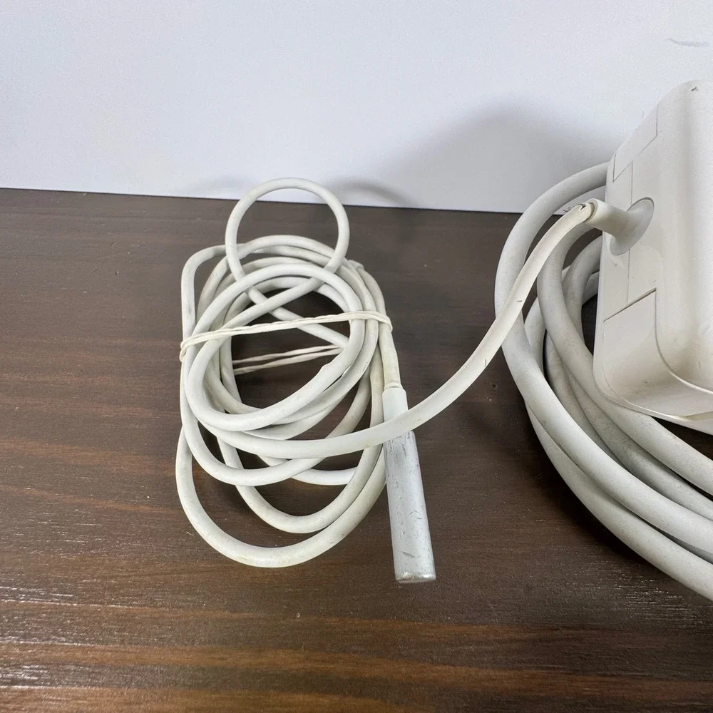 Apple 85w magsafe