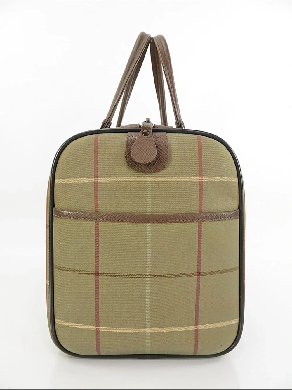 Burberry stylish duffel