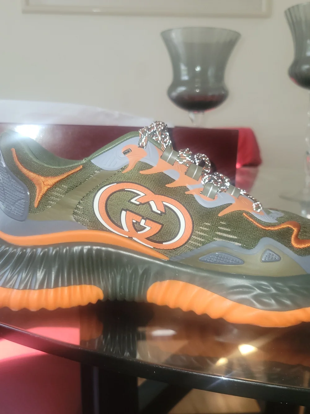 Gucci catching sporty