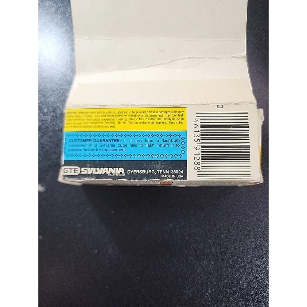 Sylvania Blue‎ Dot Flashcubes Camera Flash Cubes 3 Pack 12 Flashes NEW OLD STOCK