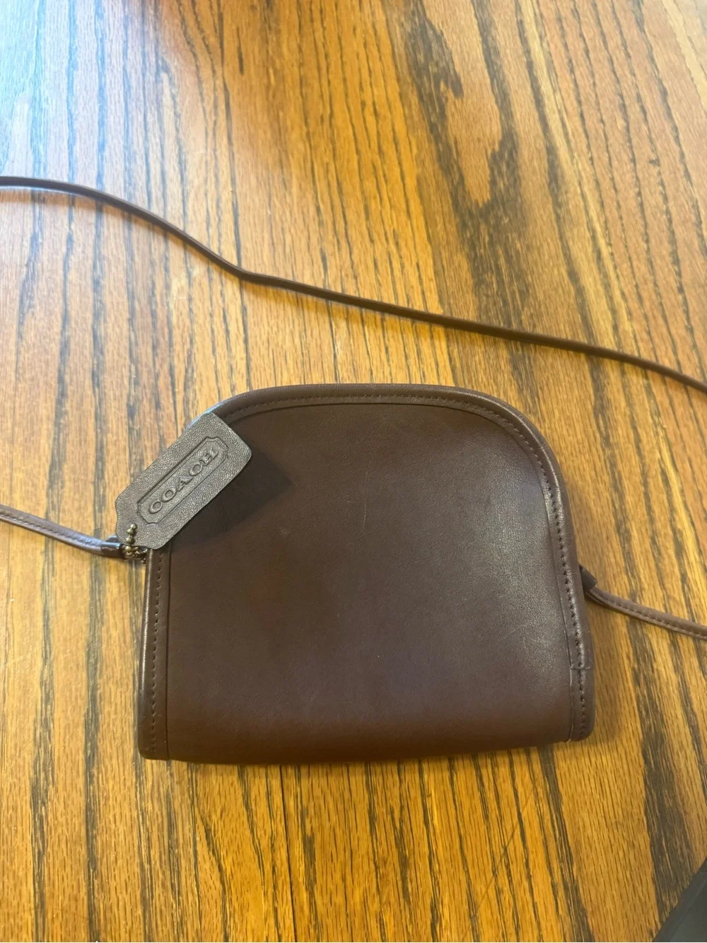 Coach strap free