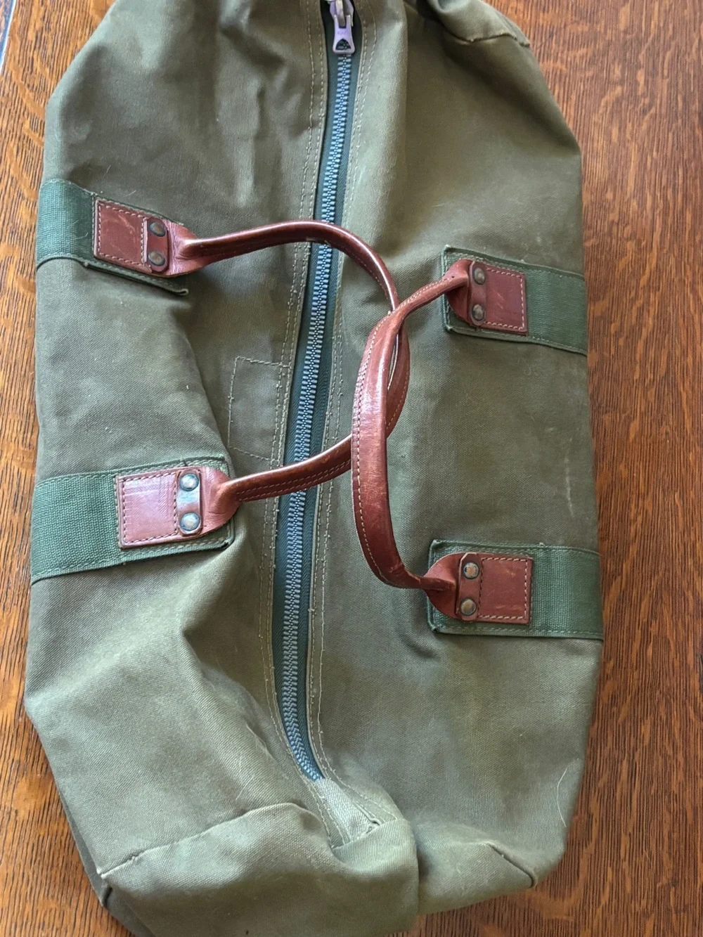 Gokey Vintage Olive Canvas w/Brown Leather Trim Round Duffle Bag