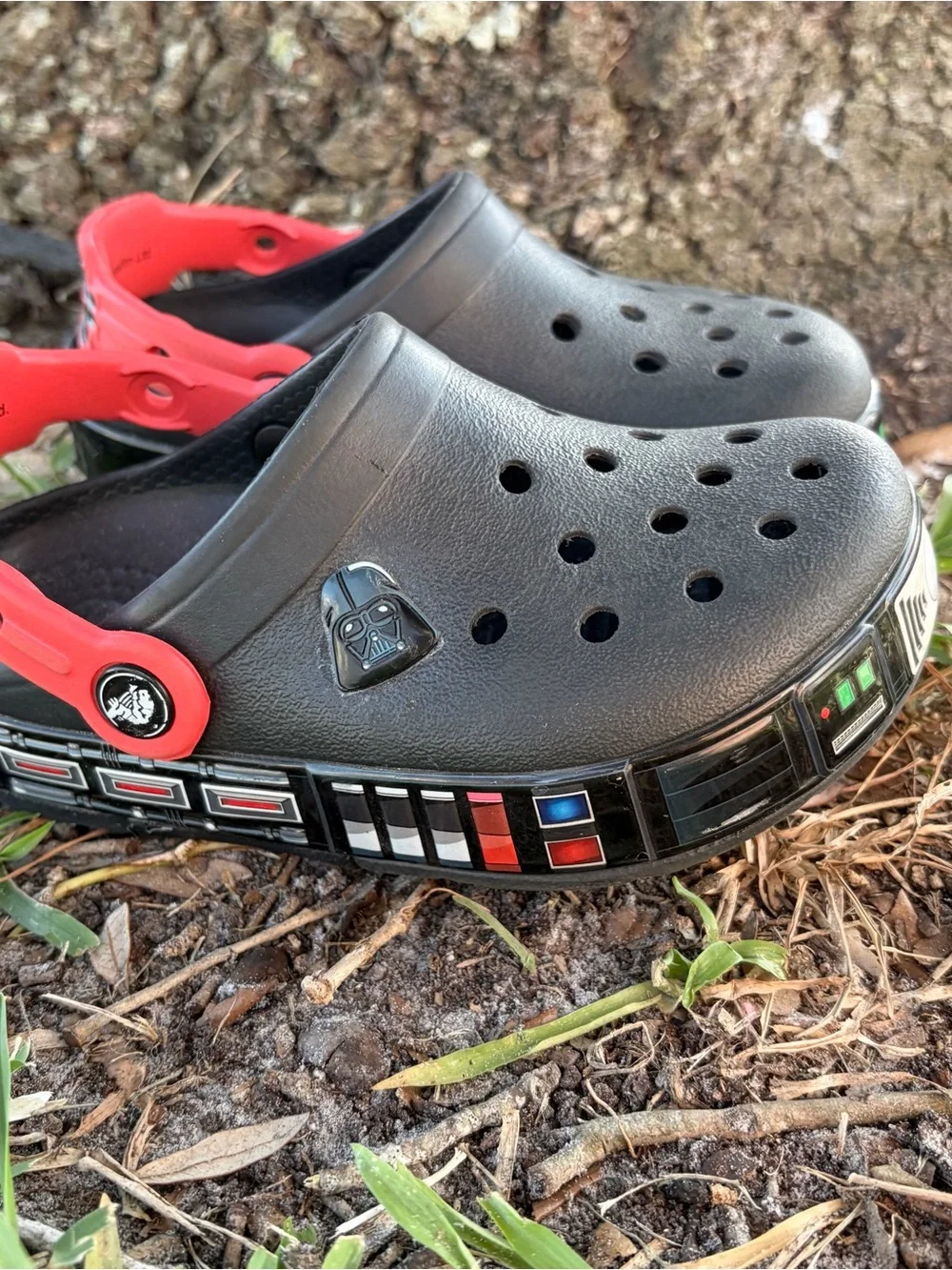 CROCS clogs death