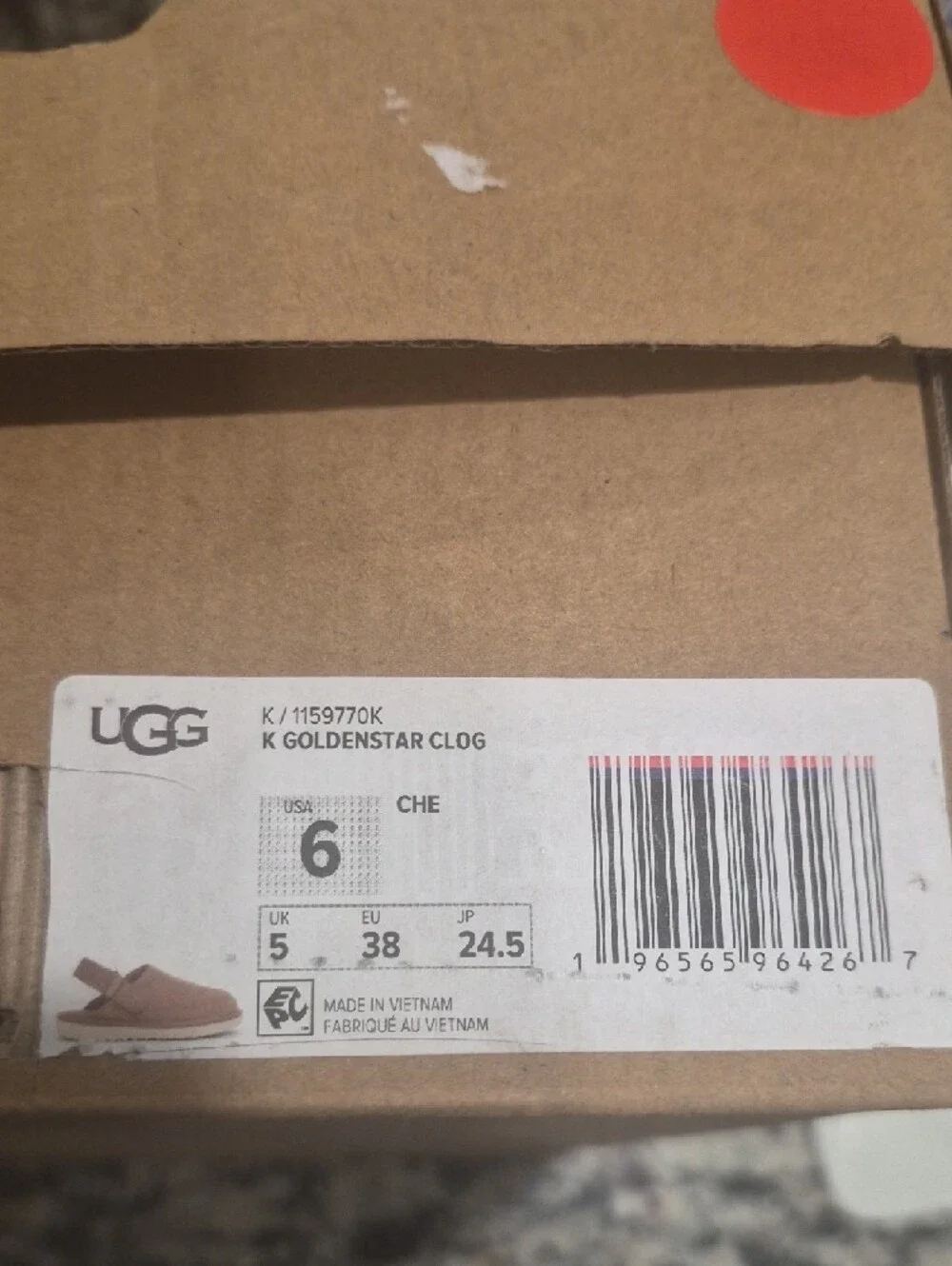 UGG uggs kid