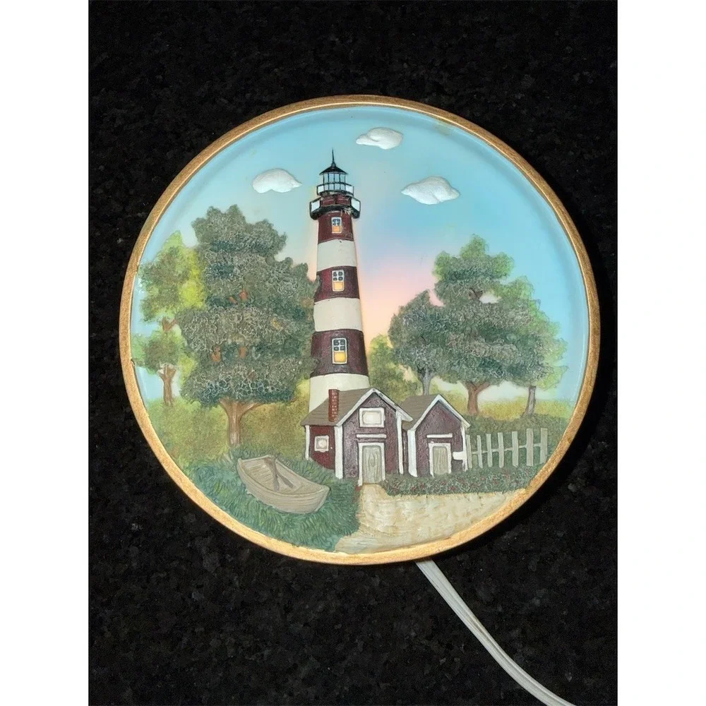 ALSY LIGHTING Vtg 3D Lighthouse Plug-In Night Light Bodie 6