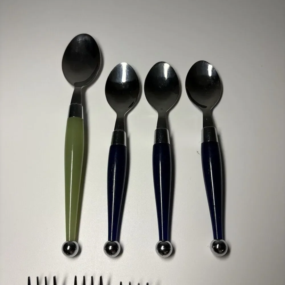 Vintage Retro Cambridge Stainless Flatware, Multi Color Lucite Handles 10-piece