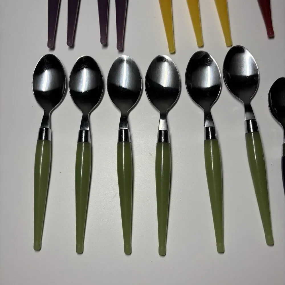 Vintage Retro Cambridge Stainless Flatware, Multi Color Lucite Handles 20-piece