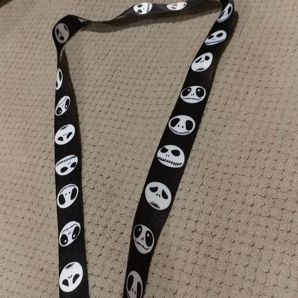 ❤️10/$13 New nightmare before Christmas lanyard halloween