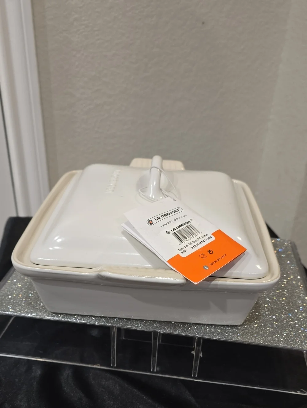 Le Creuset elegant white