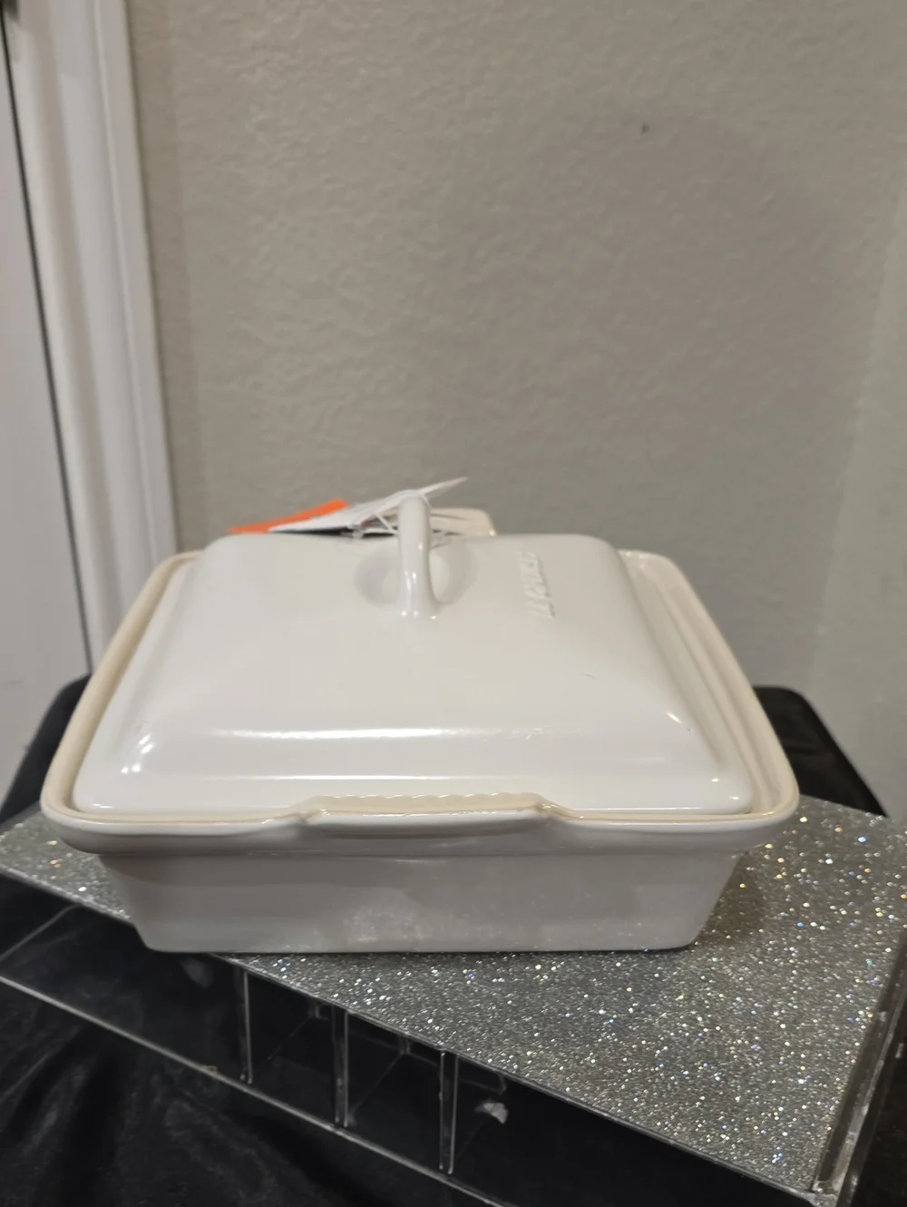 Le Creuset elegant white
