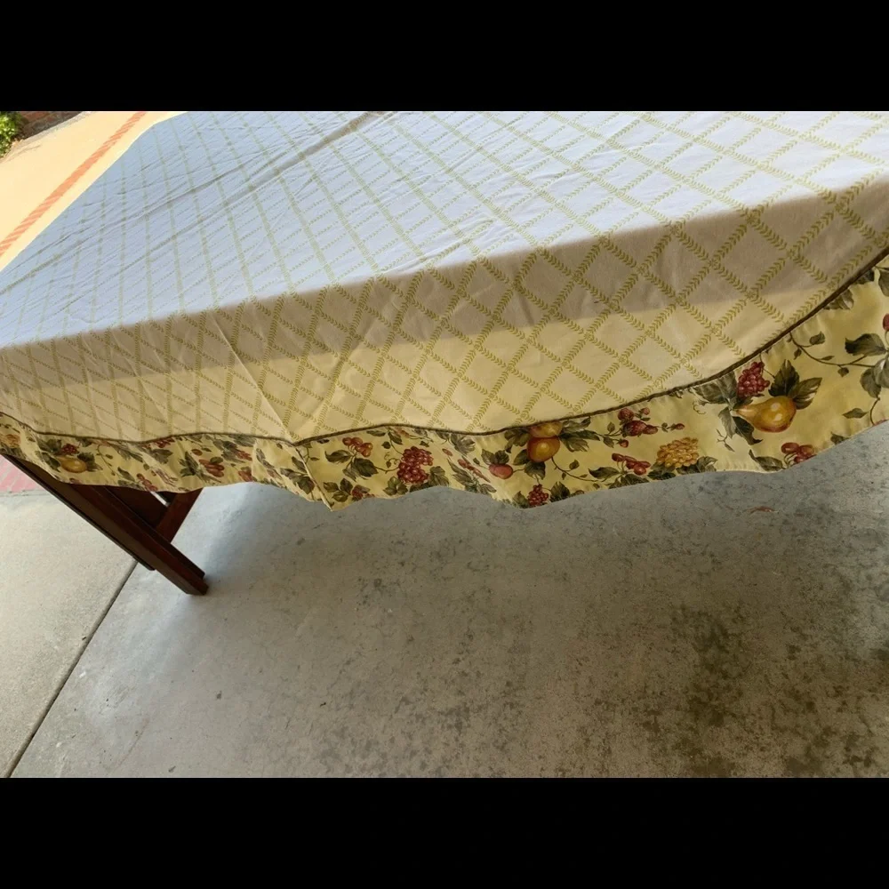 Table cloths