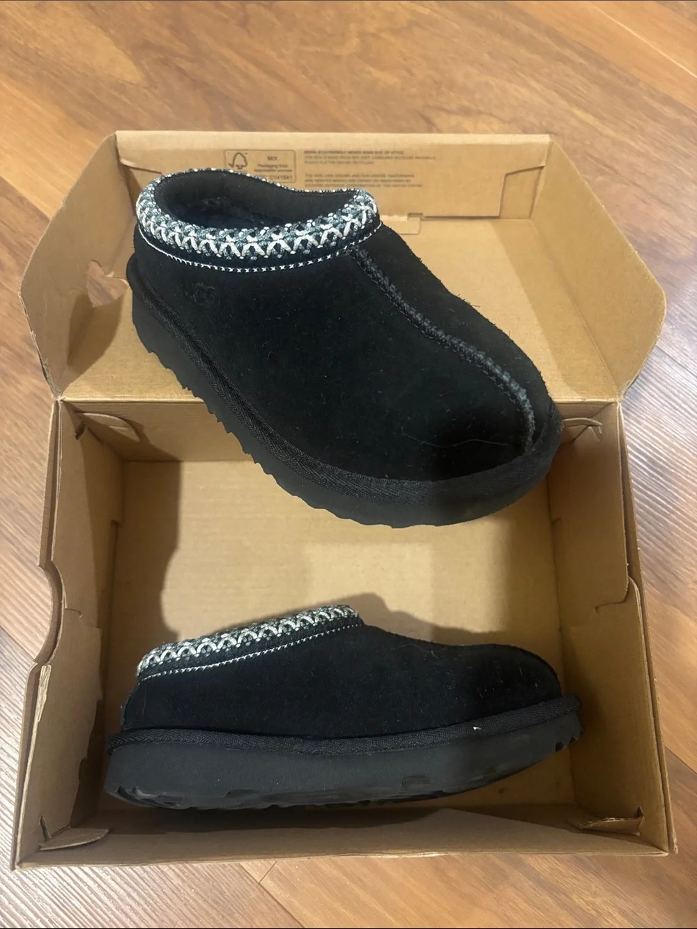 UGG Kids Black Slip-On Cozy Clog Slippers with Patterned Cuff