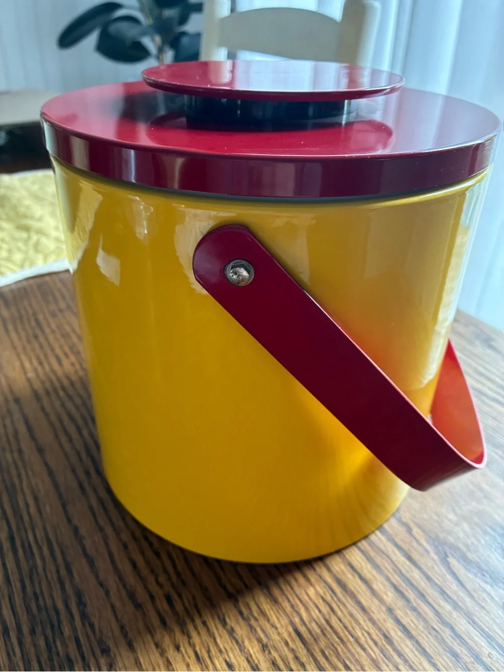 Georges Briard Red & Yellow Ice Bucket