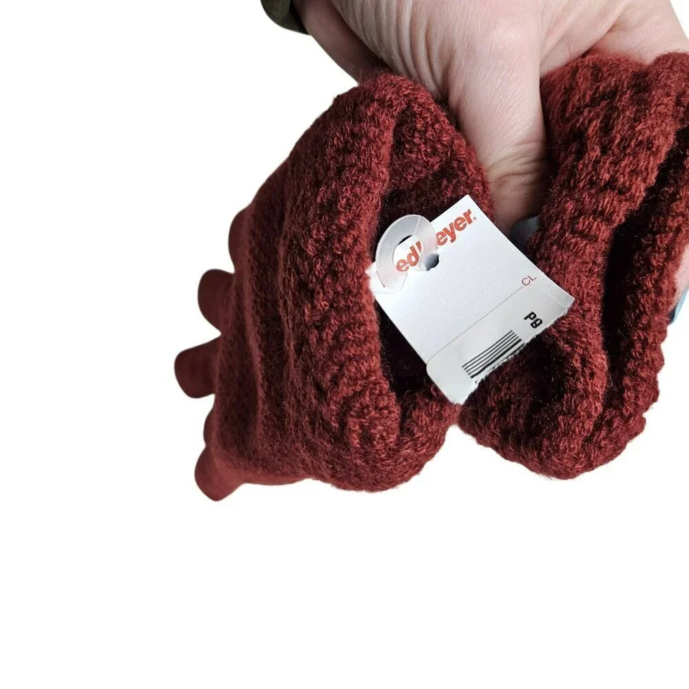 Brand Unknown designed cold