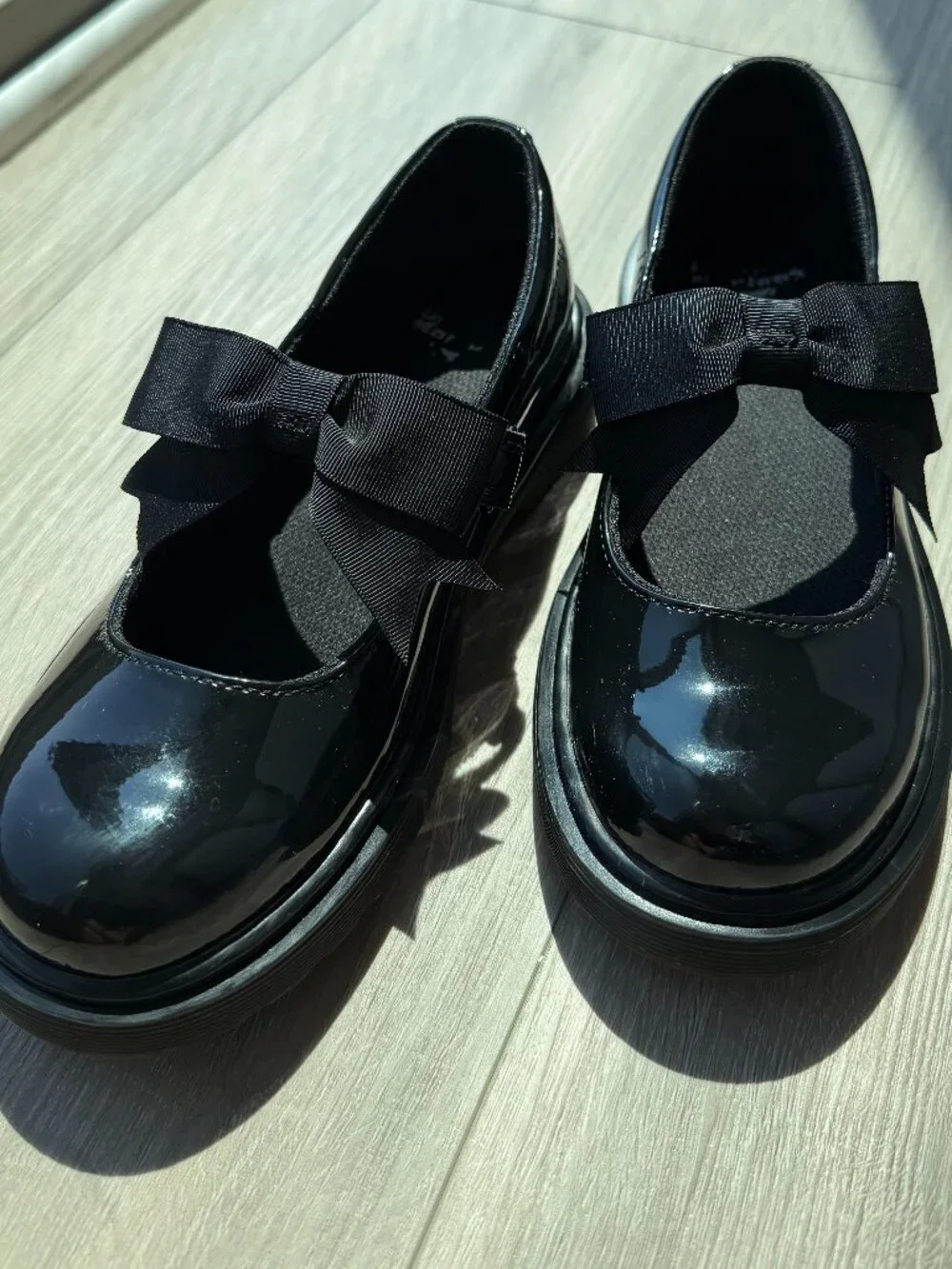 Dr. Martens strap home well