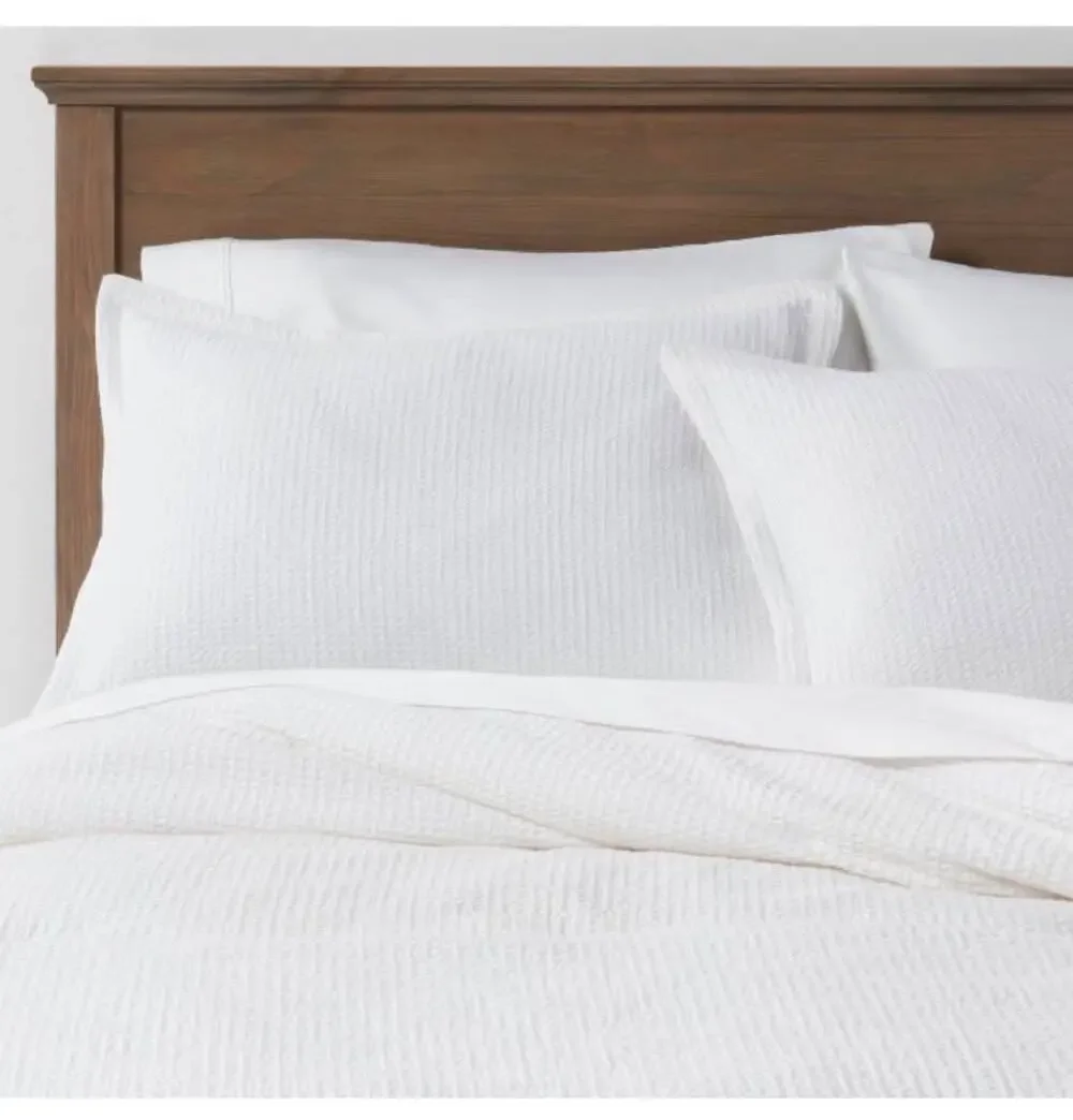 NWT Threshold 3pc Full/Queen Washed WaffleWeave Comforter and Sham Set White