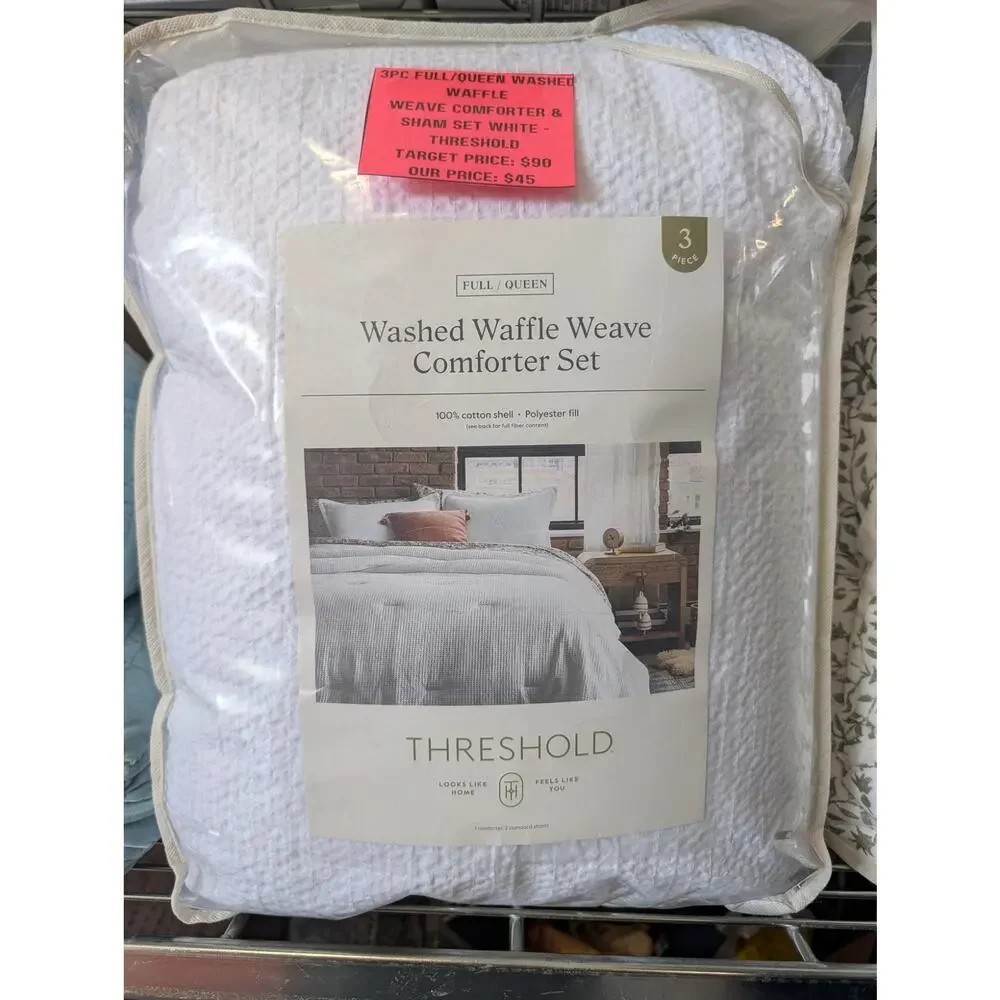 Bedding nwt 3pc