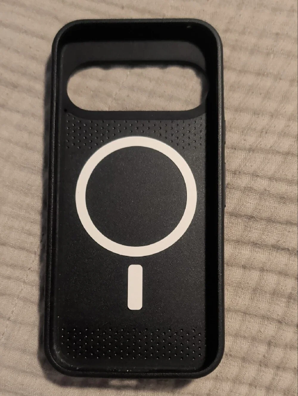 Pelican phone case