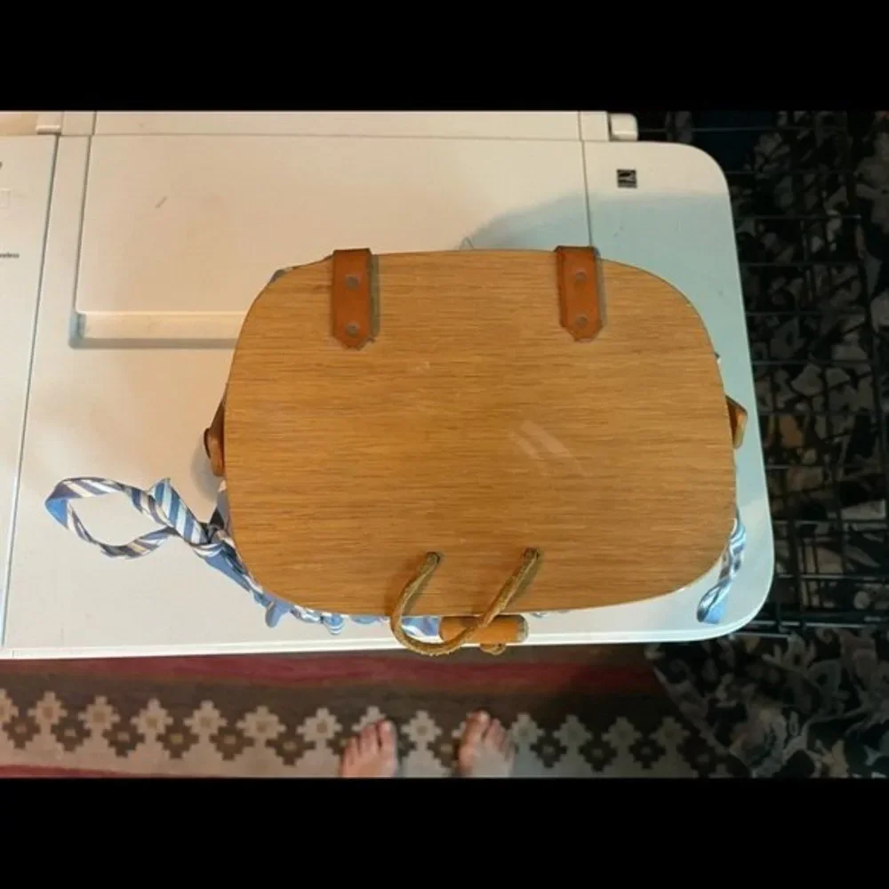 VTG Small longaberger basket