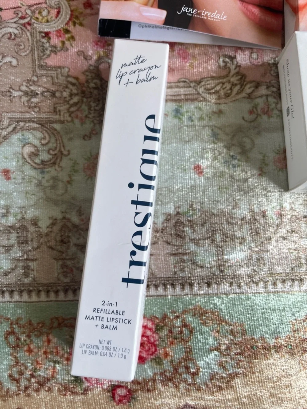 jane iredale includes foundation