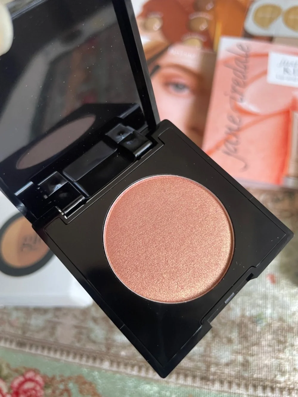 jane iredale includes foundation
