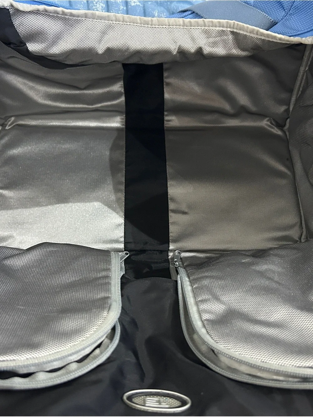 Tumi duffel soft