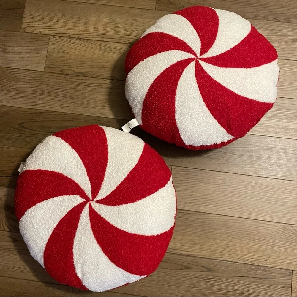 2 Peppermint‎ Christmas Throw Pillows Red White 18”