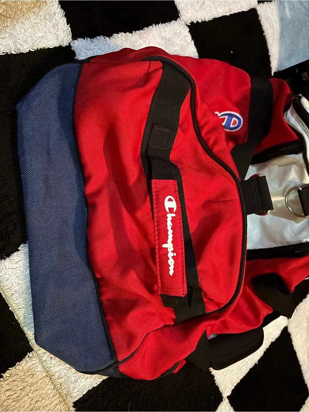 Champion durable duffel