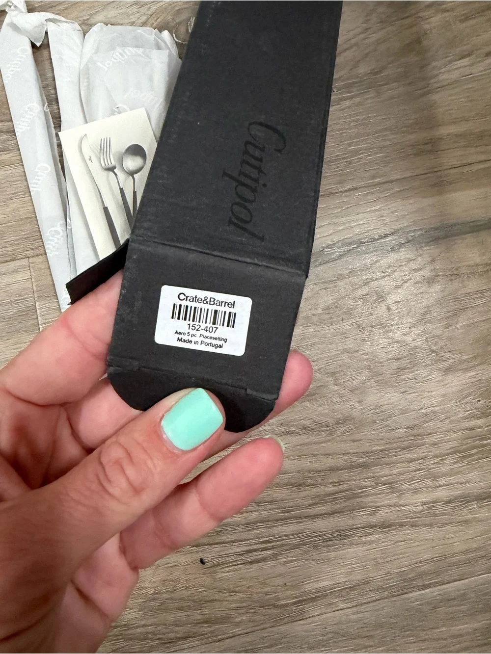 Crate&Barrel seven brand